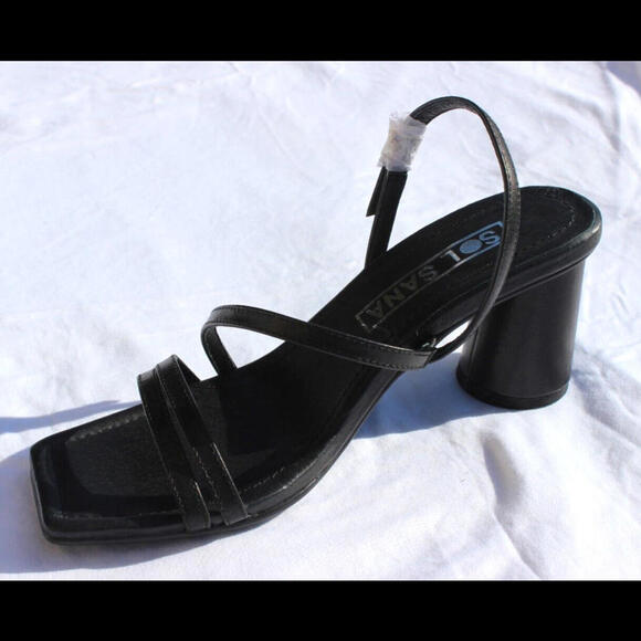 NEW SOL SANA YOLE 2.5" ROUND KNOBBED HEEL BLACK LEATHER STRAPS SIZE US 5 & 10 - Picture 2 of 8